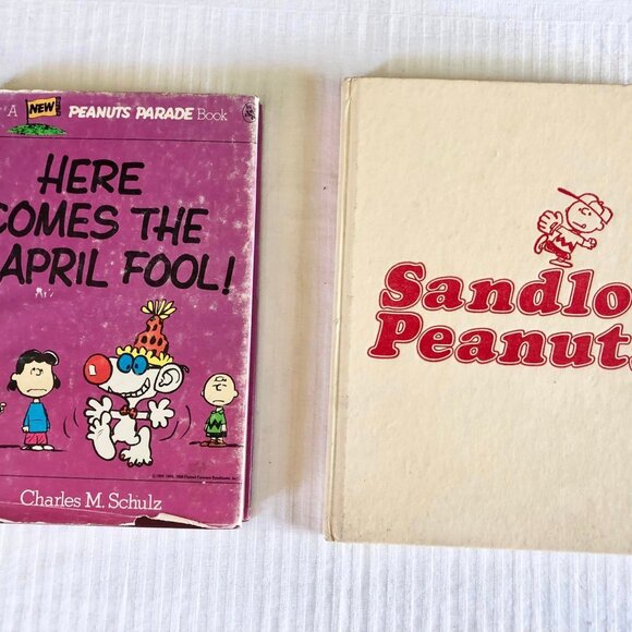 Lot of 2 Vintage 1970s,80s Snoopy/Peanuts Books - Picture 1 of 10